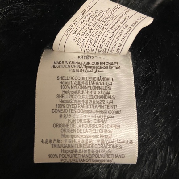 BCBG Hooded Reversible Rabbit Fur Hooded Vest - Picture 11 of 12